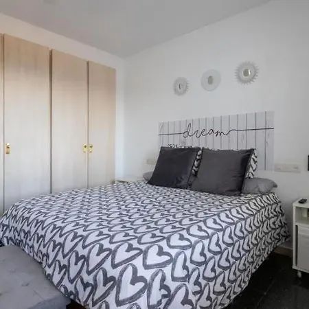 Ocean View Apartment *